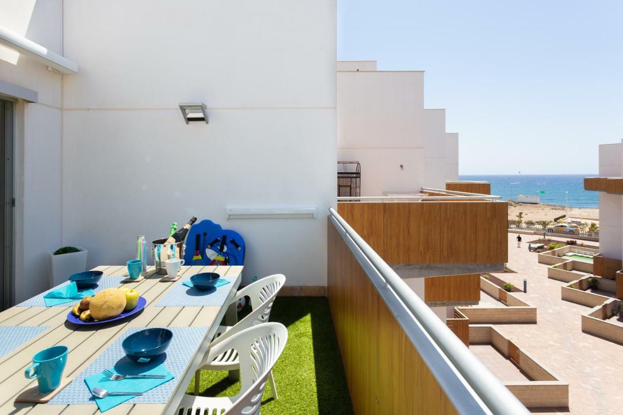 Luxury Beachfront Penthouse El Médano Extérieur photo