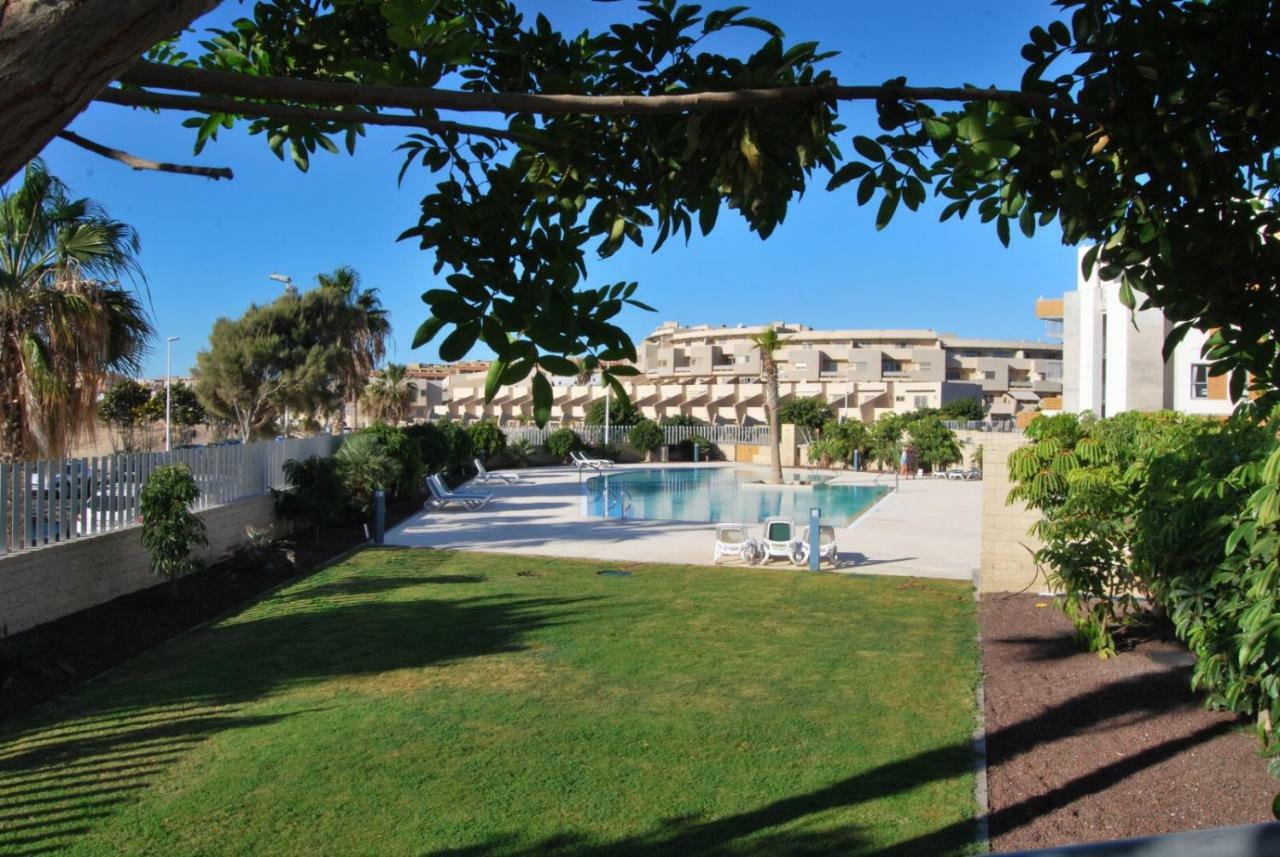 Luxury Beachfront Penthouse El Médano Extérieur photo